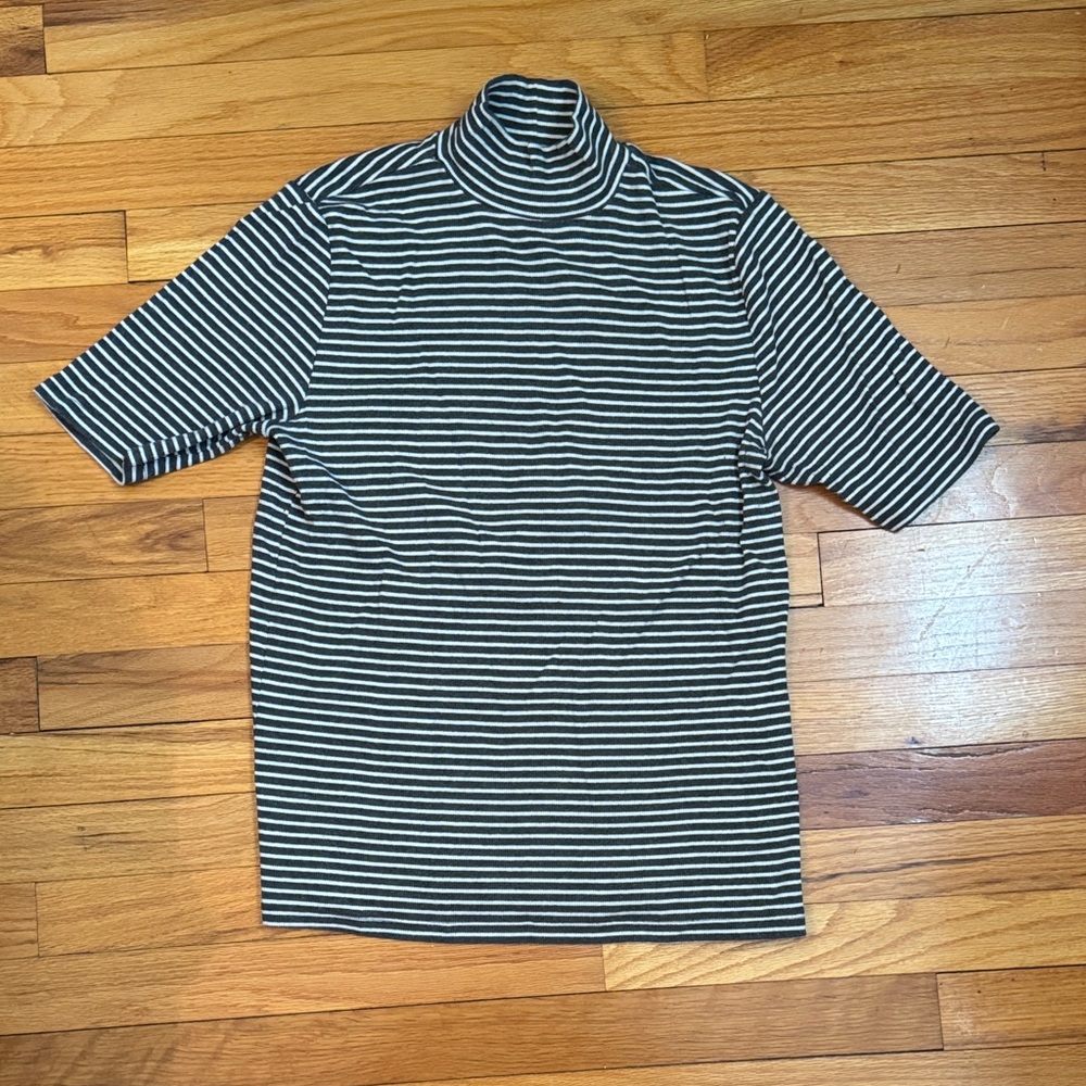 LOFT Striped Gray and White Ribbed texture Shirt
